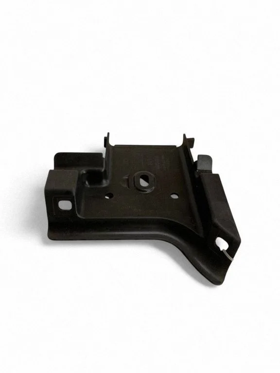 Front splash guards bracket – Audi Q7 4M (2015-)