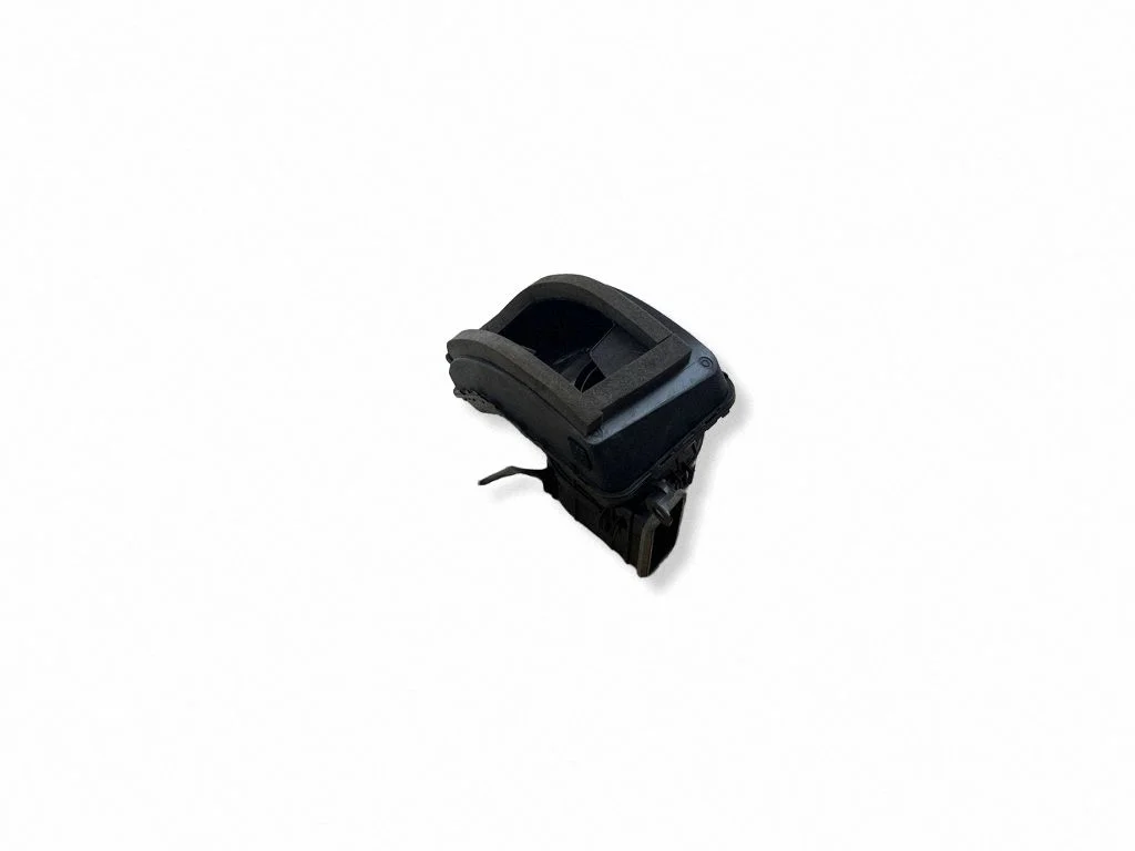 Hybrid/electric vehicle battery fan G923033050