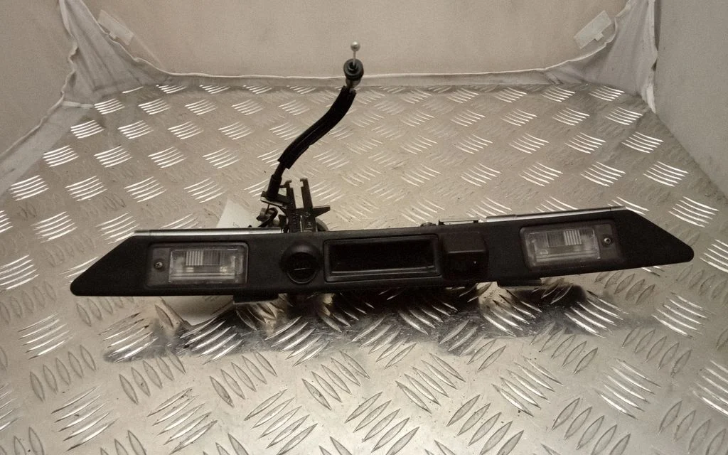 Trunk door license plate light bar – Audi A8 S8 D4 4H (2010-2016)