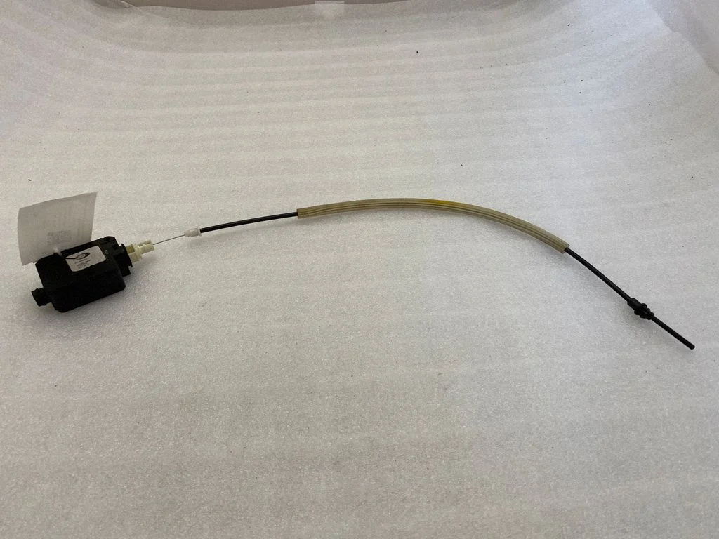 Fuel tank cap lock motor – Land Rover Range Rover Sport L320 (2005-2013)