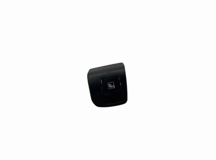 ISOFIX cover – BMW X3 G01 (2018-2024)