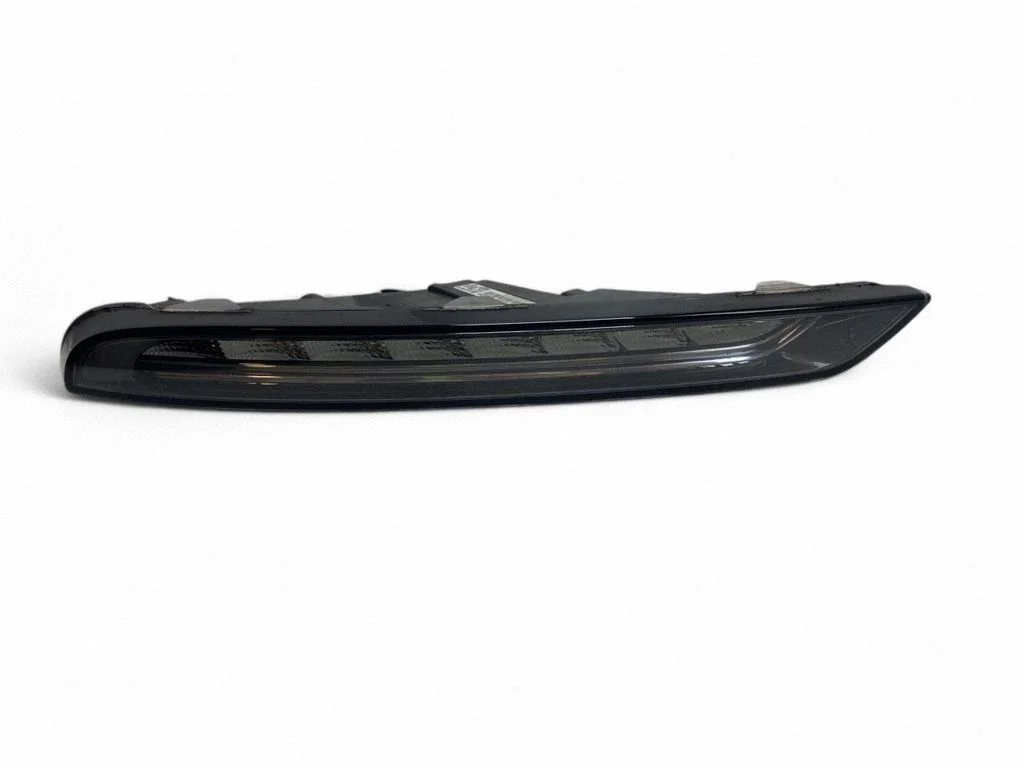 LED dienas gaismas lukturis 95B941182A
