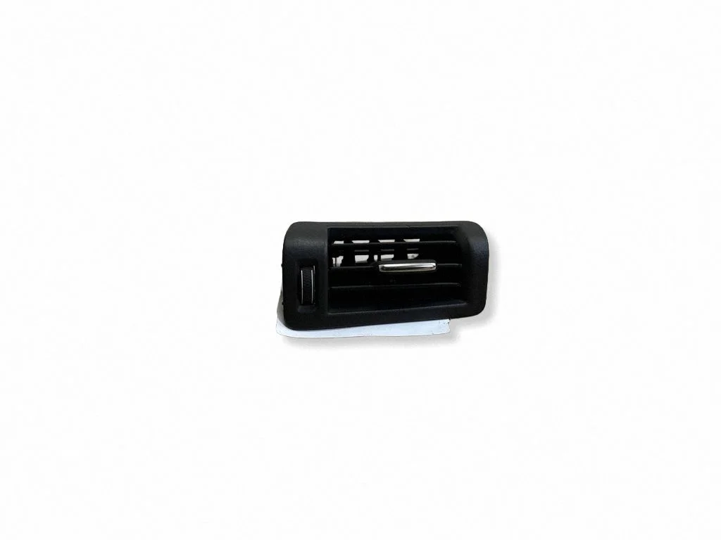 Air vent grill in roof 31469795