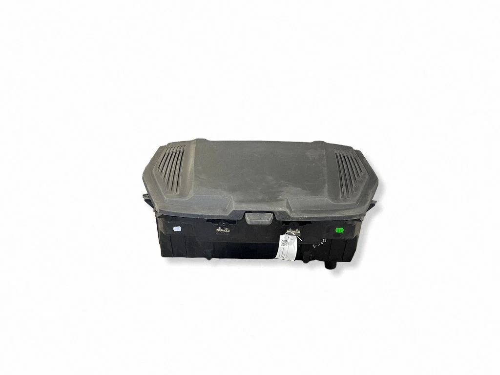 Front trunk storage compartment – Audi RS Q8 (2019-)