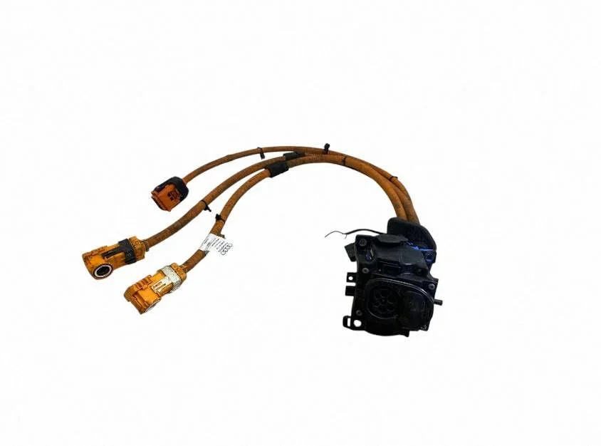 Electric car charge socket – Audi RS Q8 (2019-)