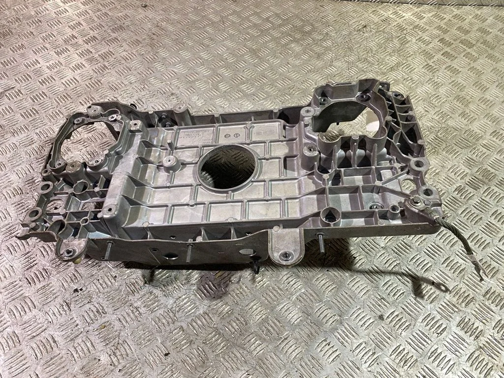 Engine control unit holder J9D3002A68A