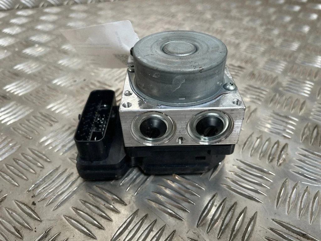 ABS bloks – Toyota Corolla E210 E21 (2018-)