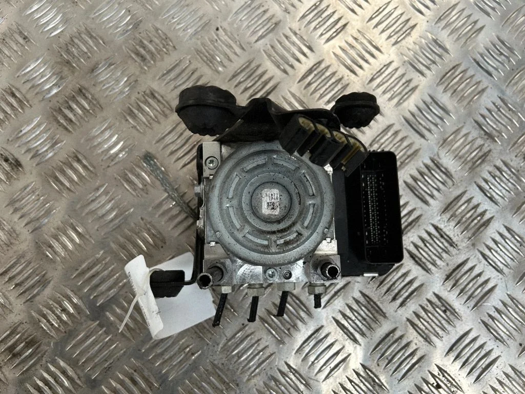 ABS block – Volvo XC90 (2014-)