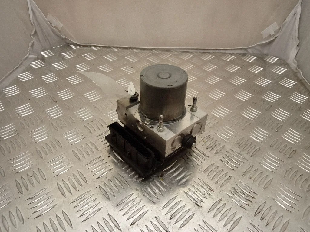 ABS bloks – Land Rover Range Rover Sport L320 (2005-2013)