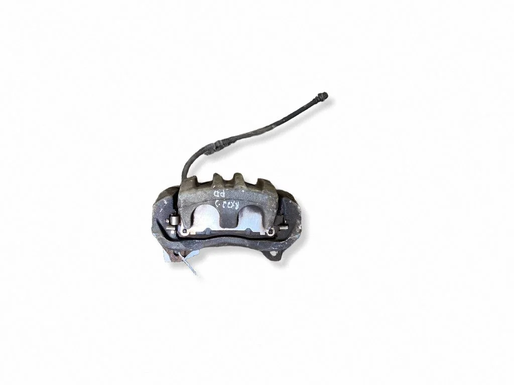 Front brake caliper – front right
