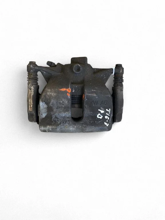 Front brake caliper 6799G