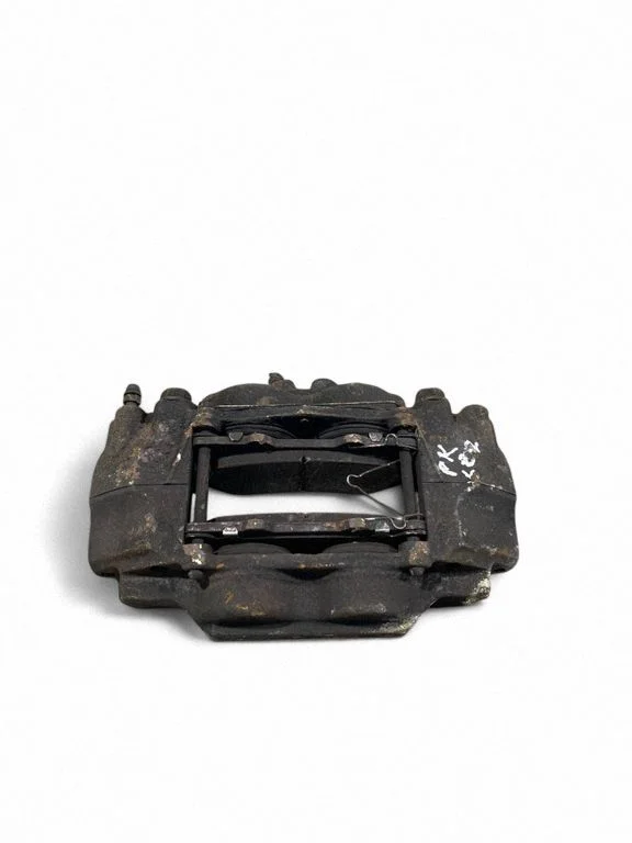 Front brake caliper – left