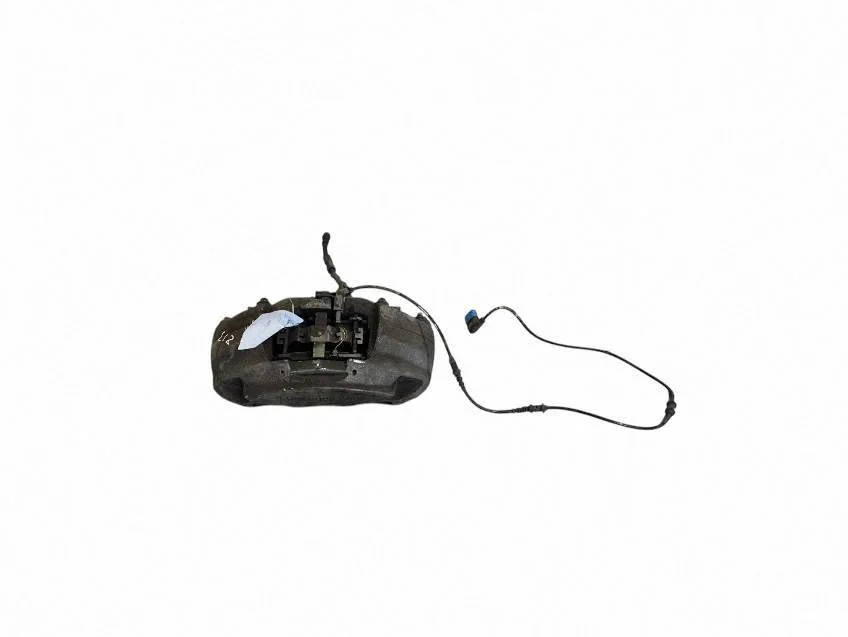 Front brake caliper – front right
