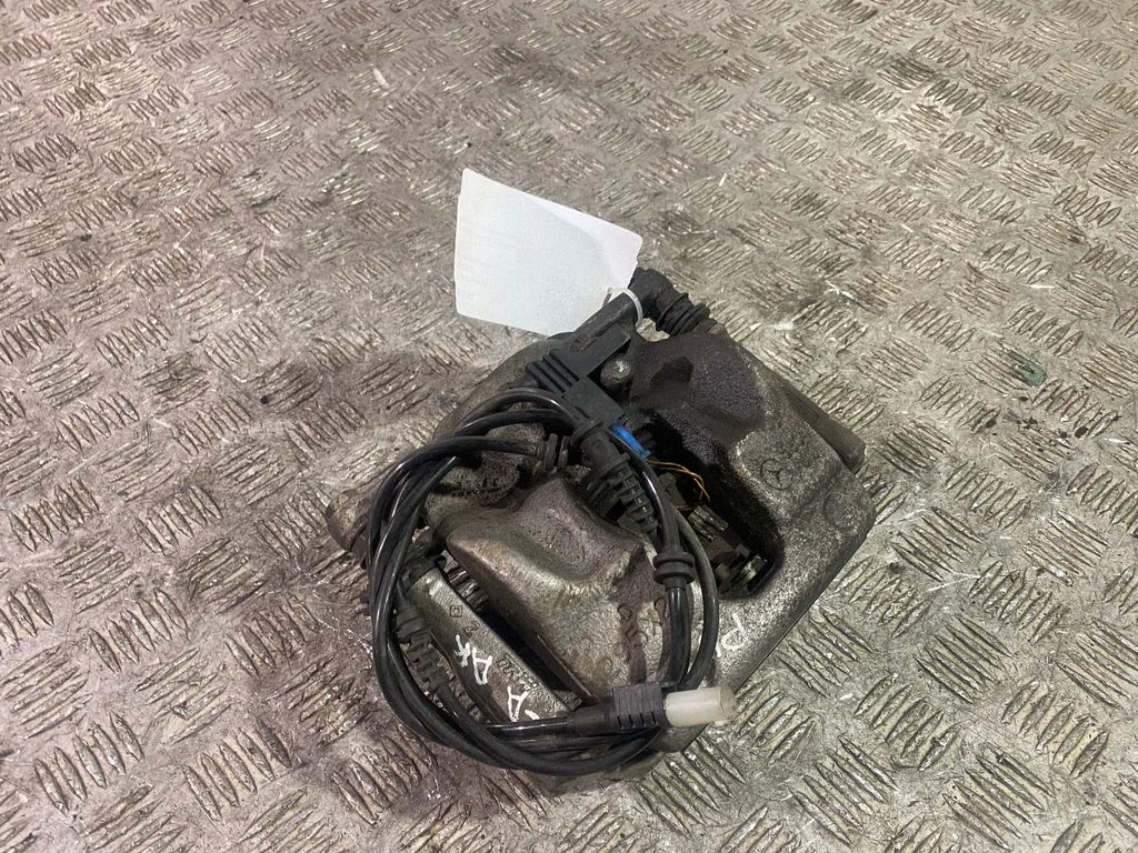 Front brake caliper A24640