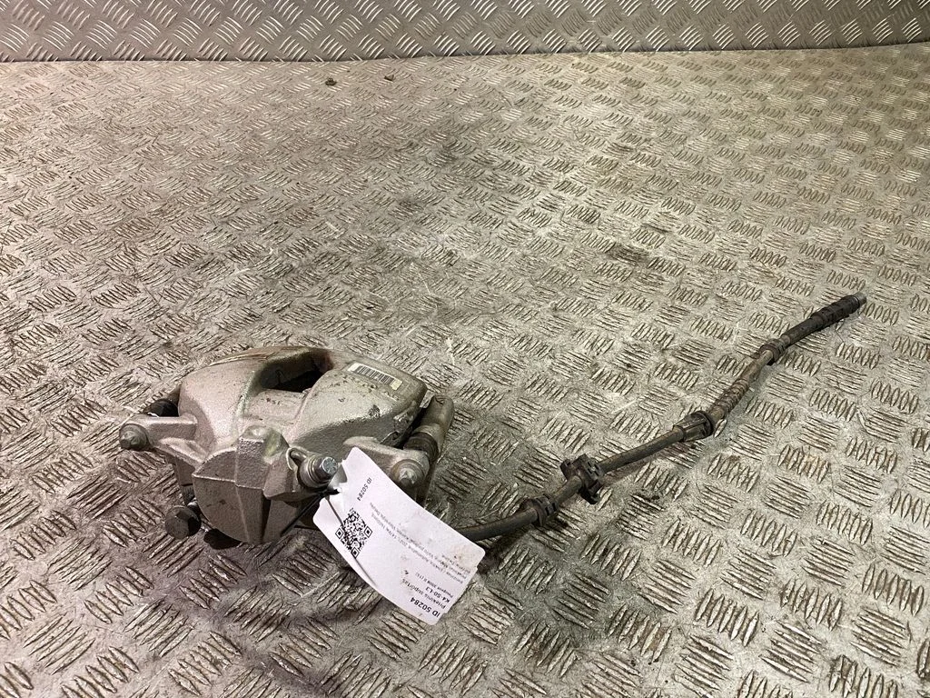 Front brake caliper 714750