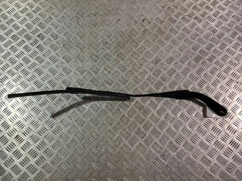 Front wiper blade arm 7260485