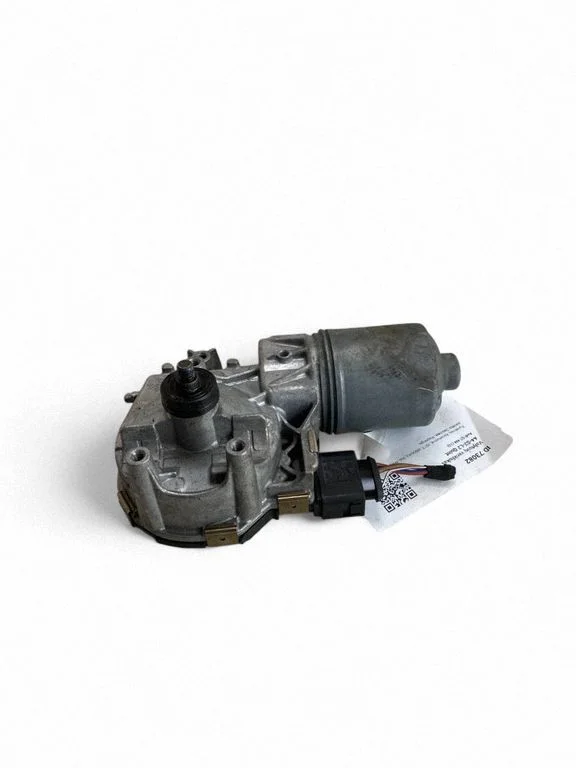 Tīrītāju motoriņš 4M2955119A