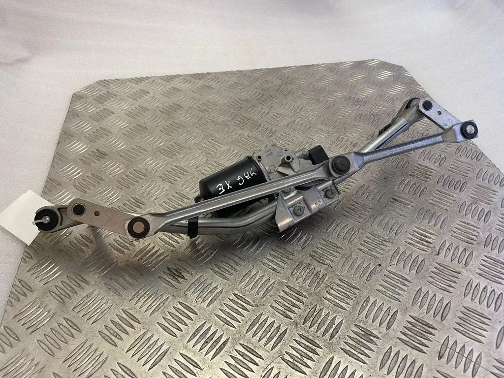 Front wiper linkage and motor – Jaguar XE (2015-)