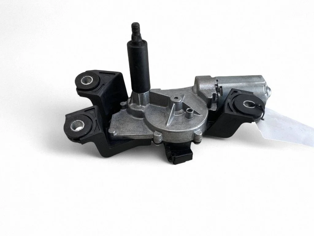 Aizmugurējā stikla tīrītāja motoriņš 31349380