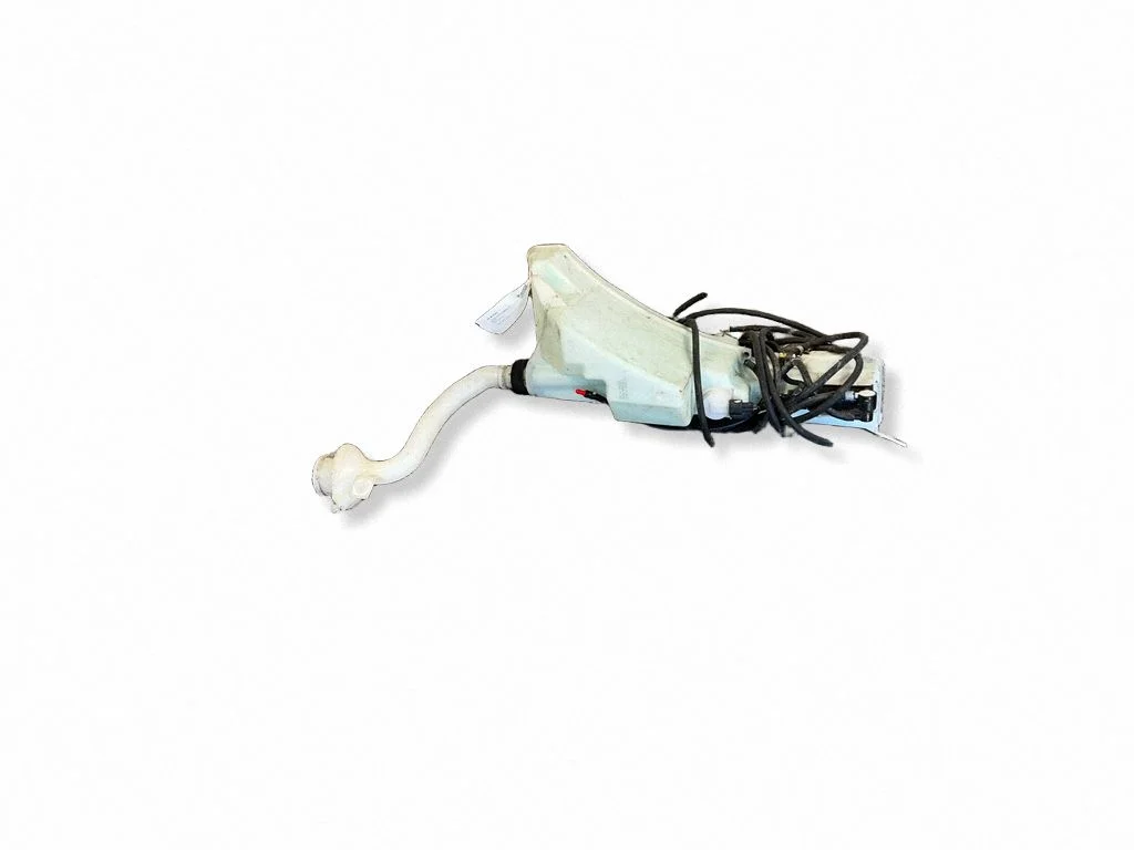 Windshield washer fluid reservoir/tank 31349385