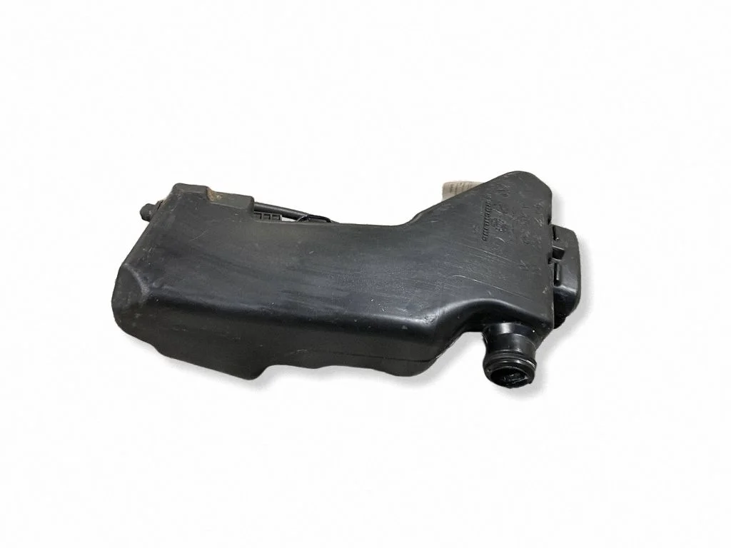 Windshield washer fluid reservoir/tank A2058600860