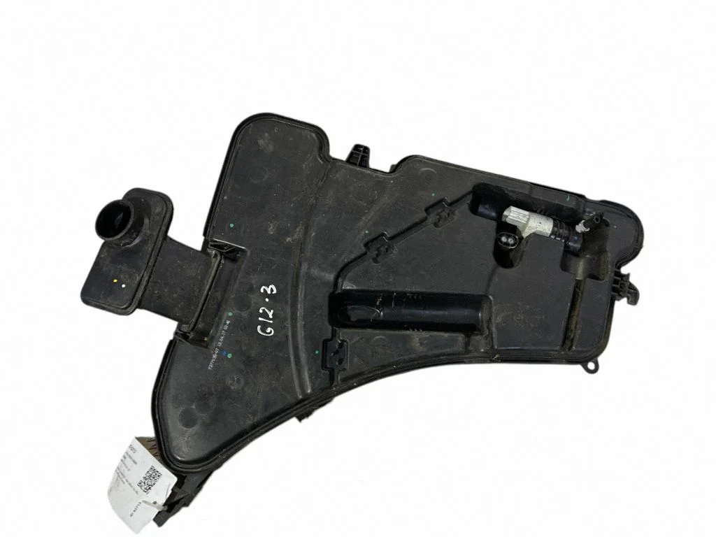 Zbiorniczek spryskiwacza 7377035