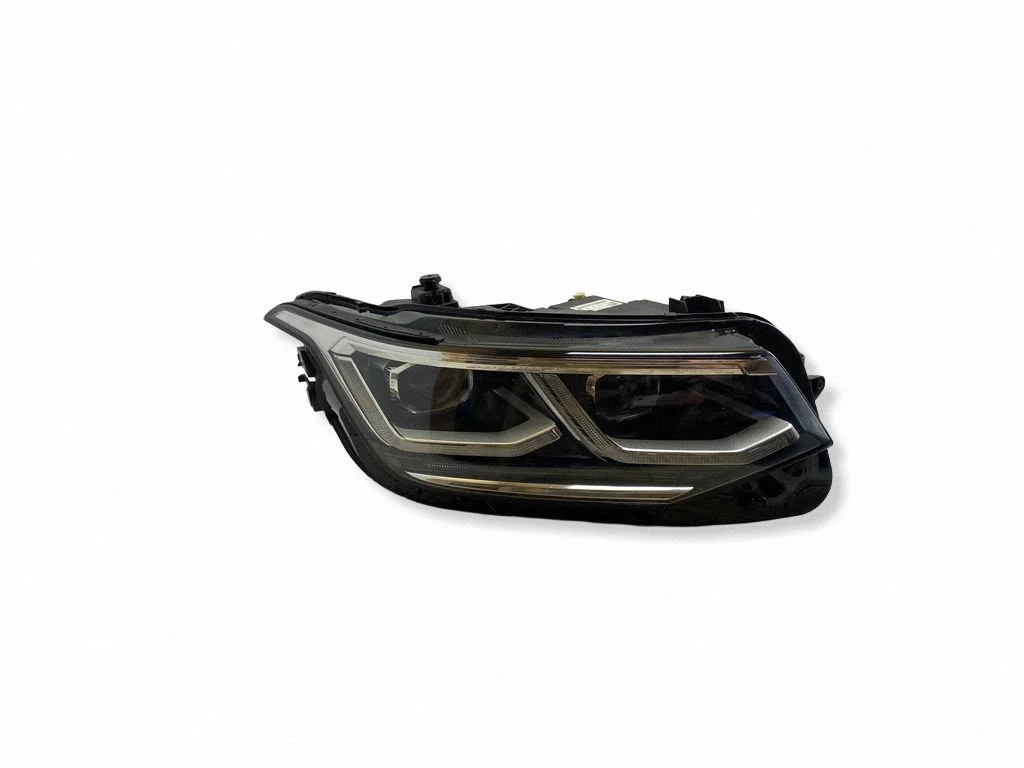 Headlight/headlamp 030111963400