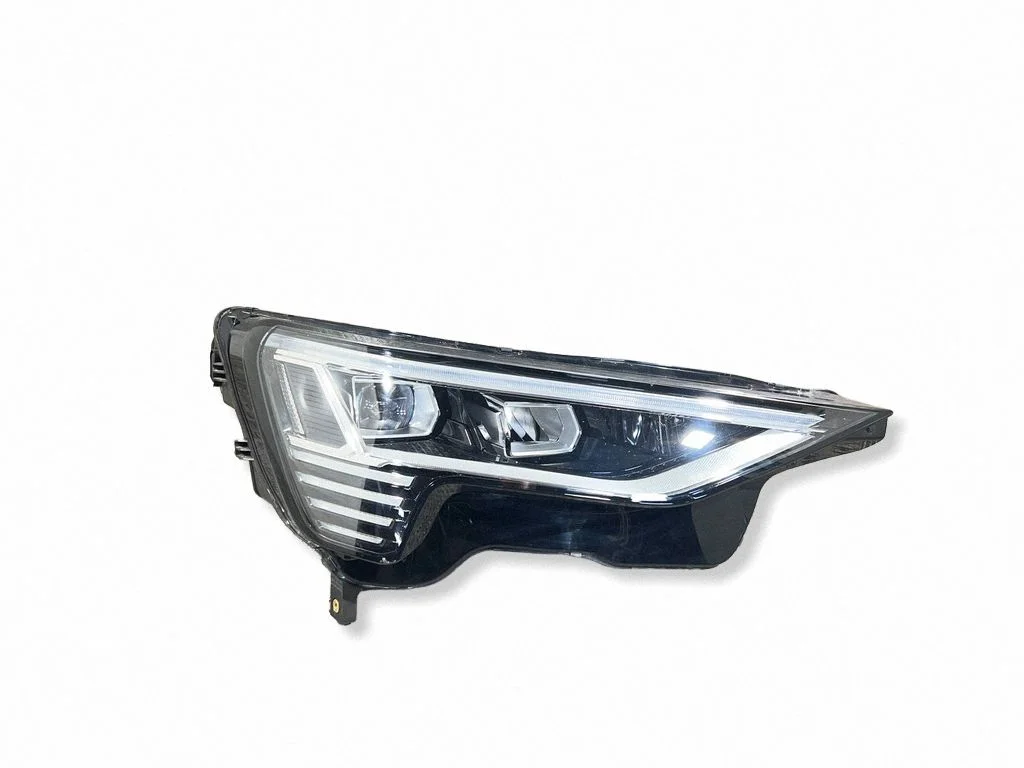 Headlight/headlamp 4KE941040