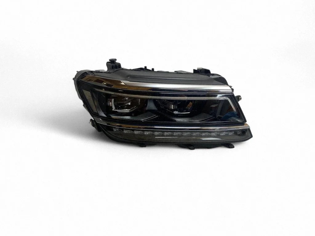 Headlight/headlamp 5NC941082E