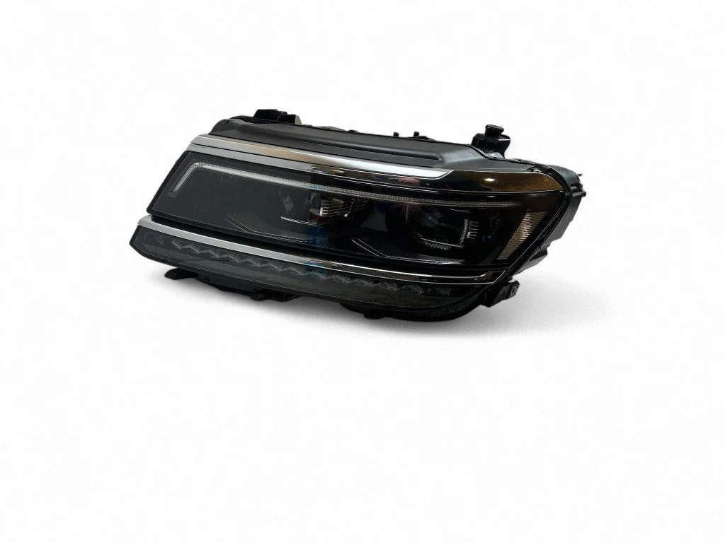 Headlight/headlamp 5NC941081E