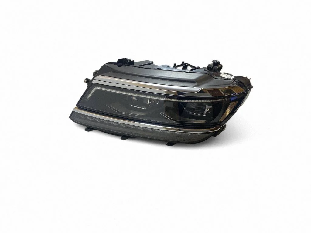 Headlight/headlamp 5NC941081E