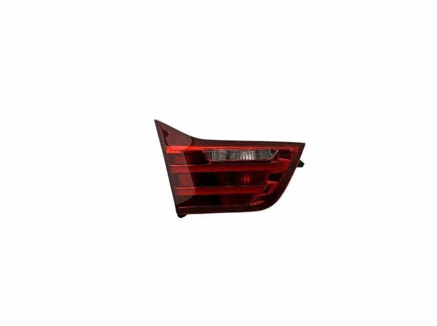 Lampa tylna w klapie – BMW Seria 4 F32 F33 (2013-2020)