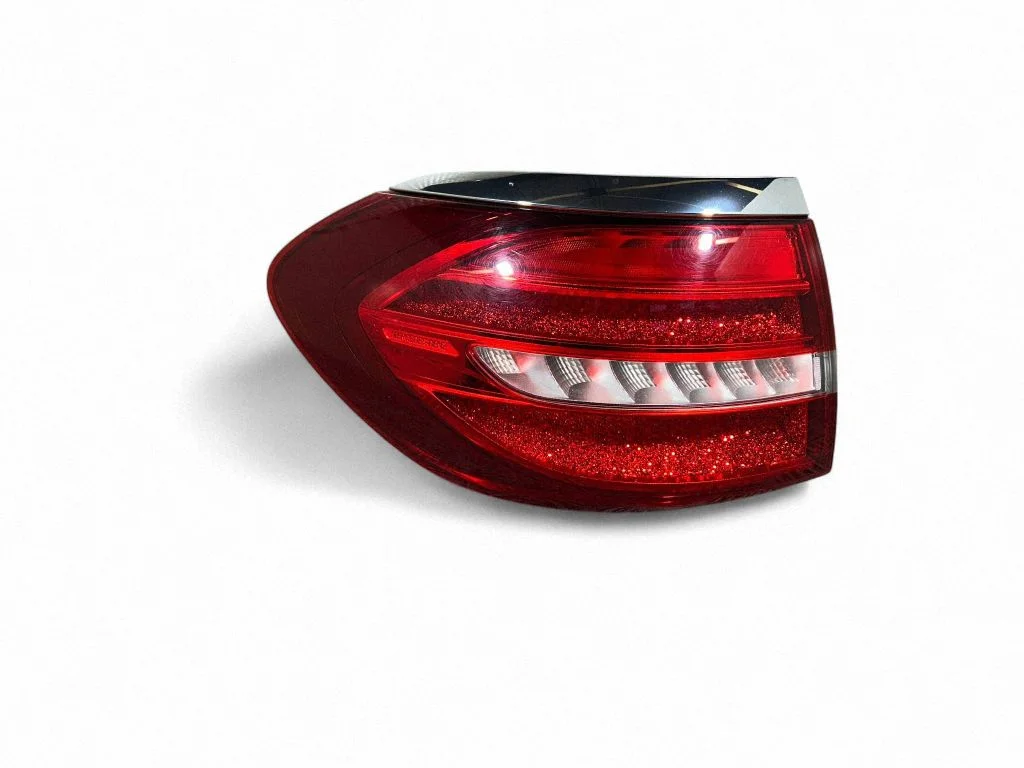Rear/tail lights A2139067700