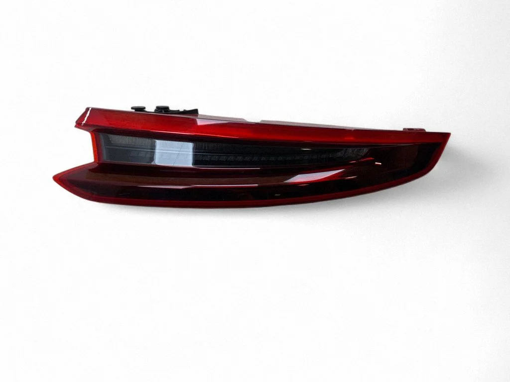 Rear/tail lights 99163197602