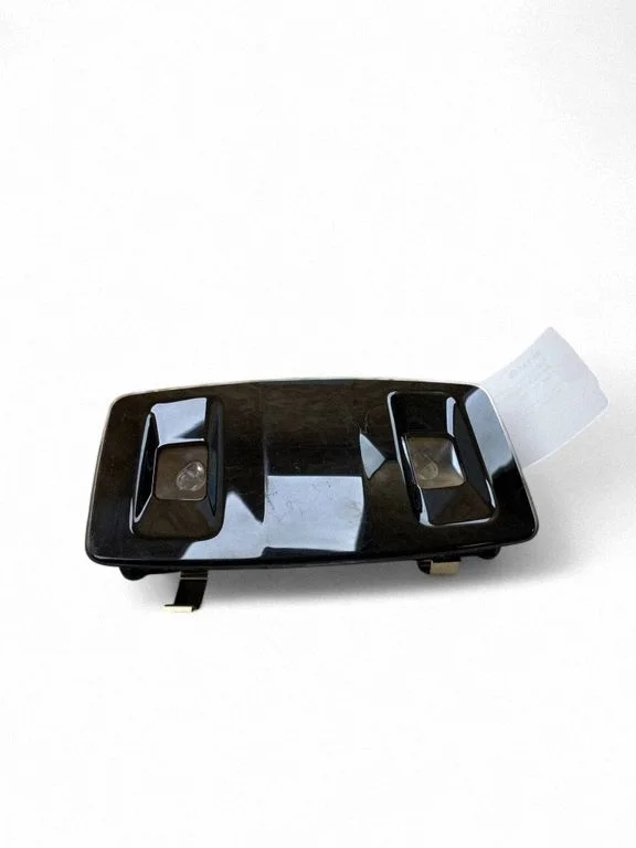 Rear seat light 1D153105G