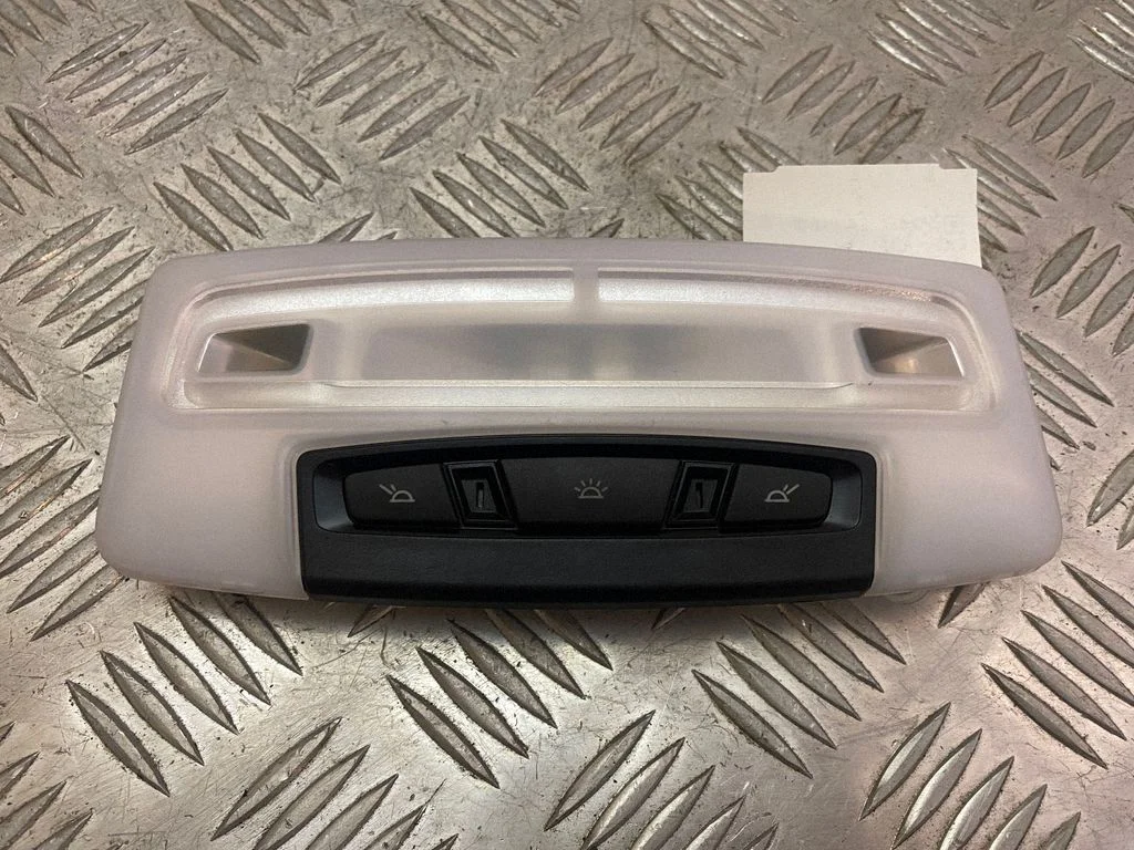 Rear seat light 178199