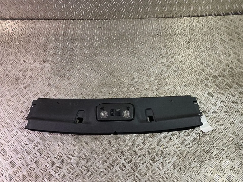 Front seat light FR3T15K609AB
