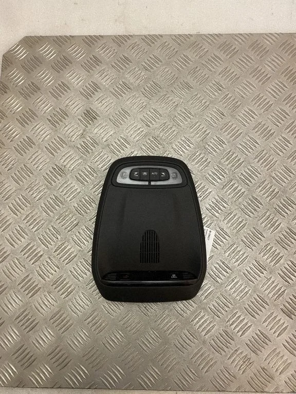 Front seat light 31479162