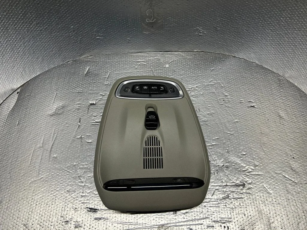 Front seat light – Volvo XC90 (2014-)