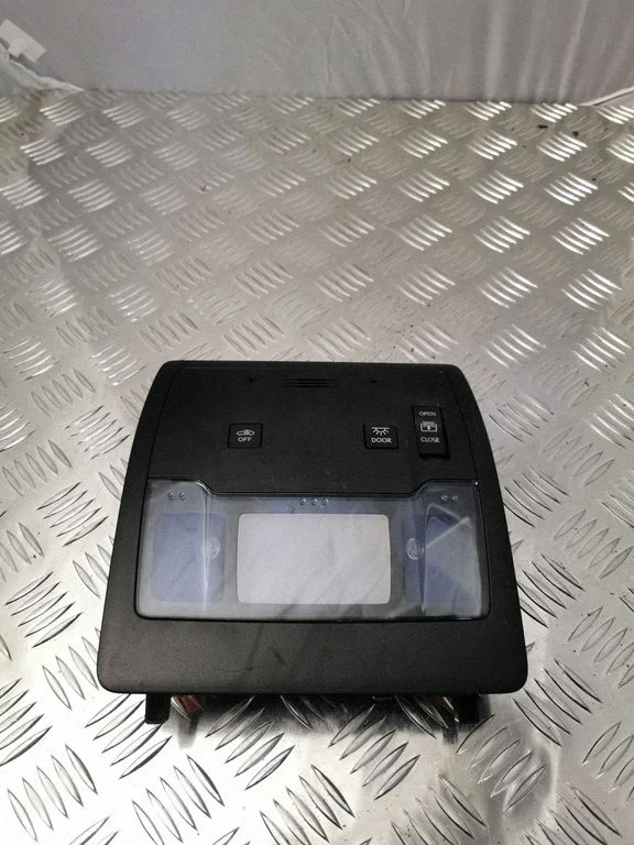 Front seat light – Lexus NX (2014-2021)