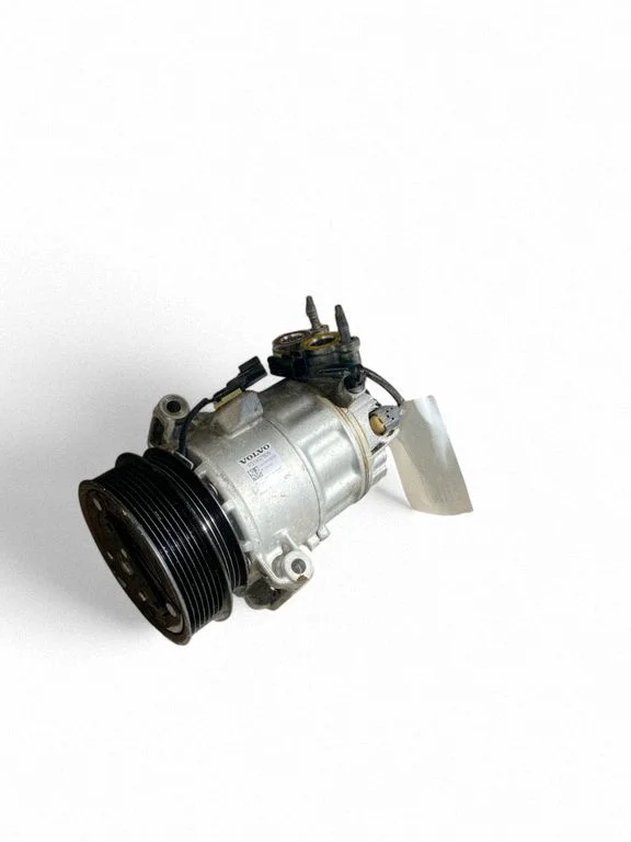 Air conditioning (A/C) compressor (pump) 31497908