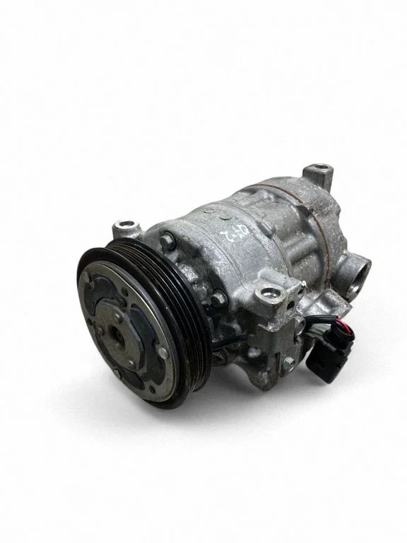 Air conditioning (A/C) compressor (pump) 4M0816803N