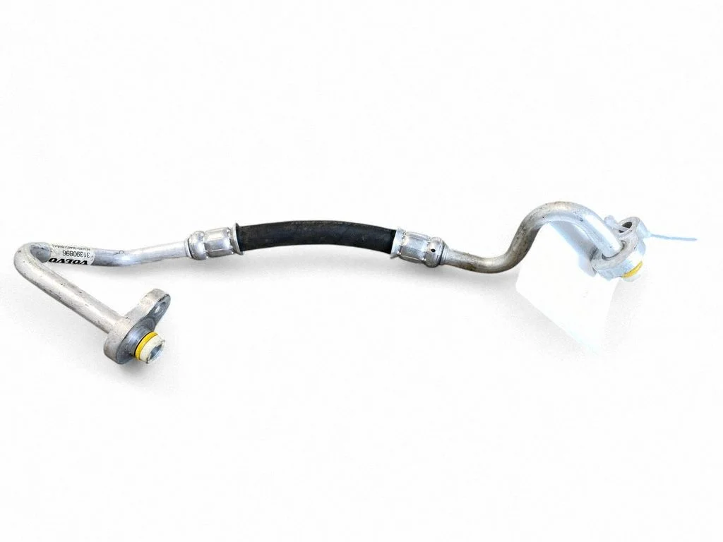 Air conditioning (A/C) pipe/hose 31390896