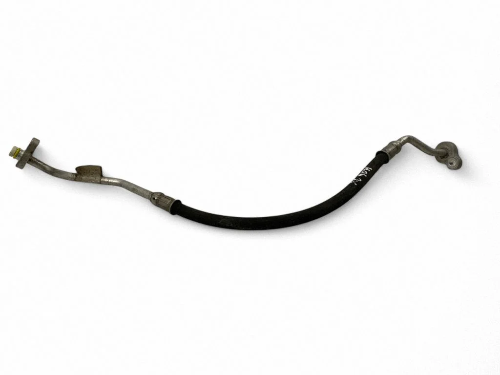 Air conditioning (A/C) pipe/hose 31389351