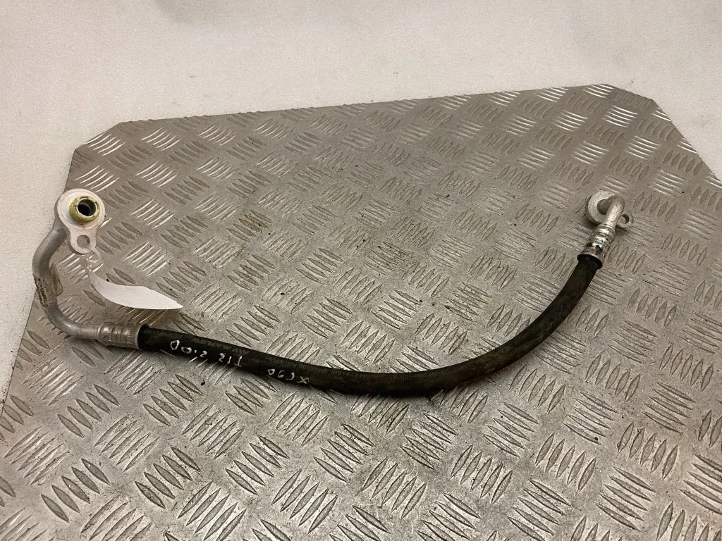 Air conditioning (A/C) pipe/hose 31694878