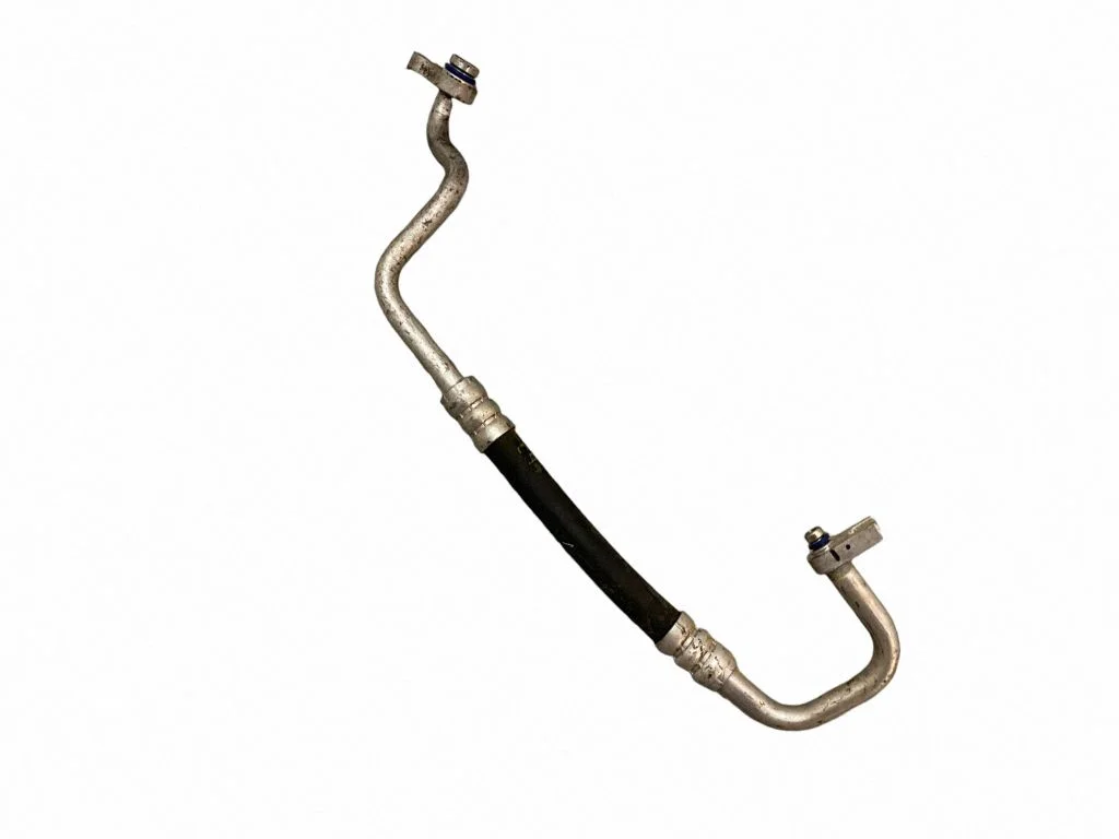 Air conditioning (A/C) pipe/hose