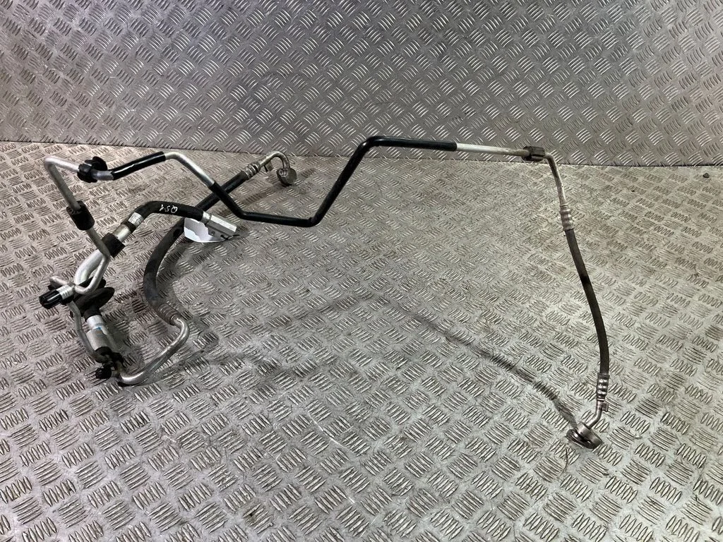 Air conditioning (A/C) pipe/hose 8R0260710L