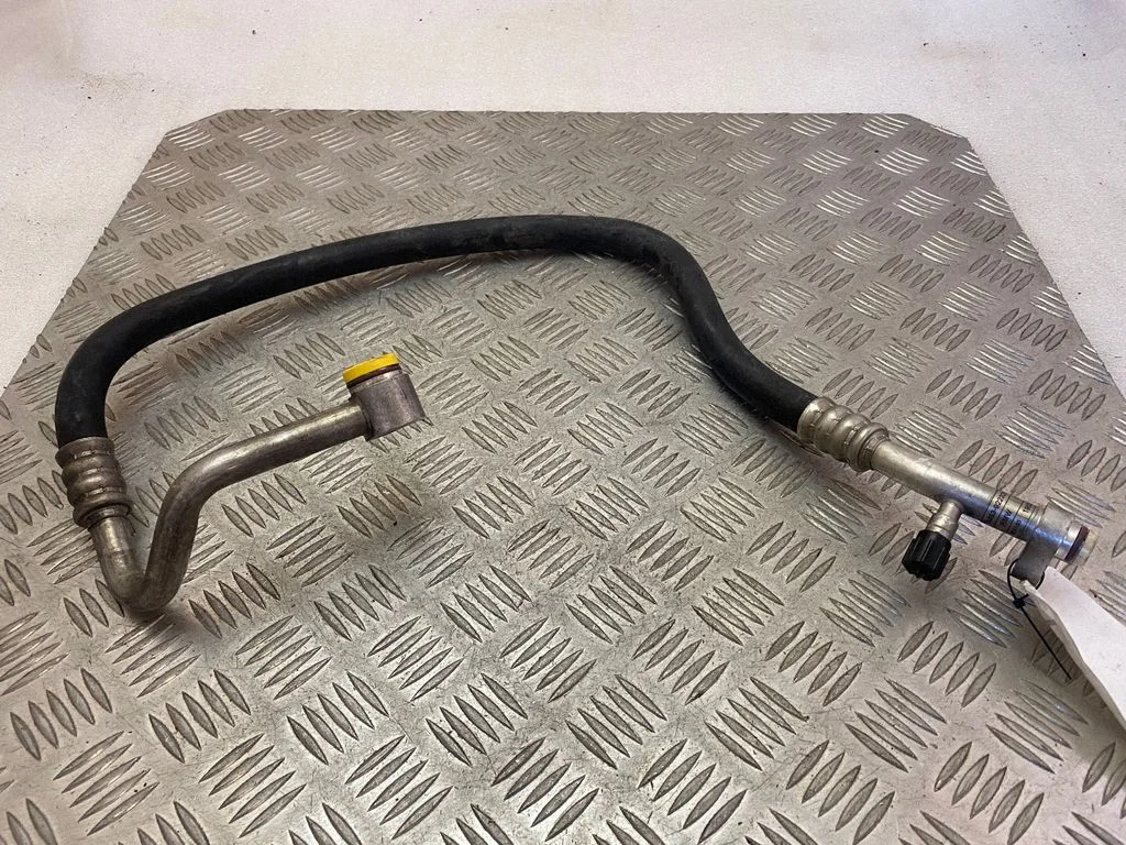 Air conditioning (A/C) pipe/hose 9223296