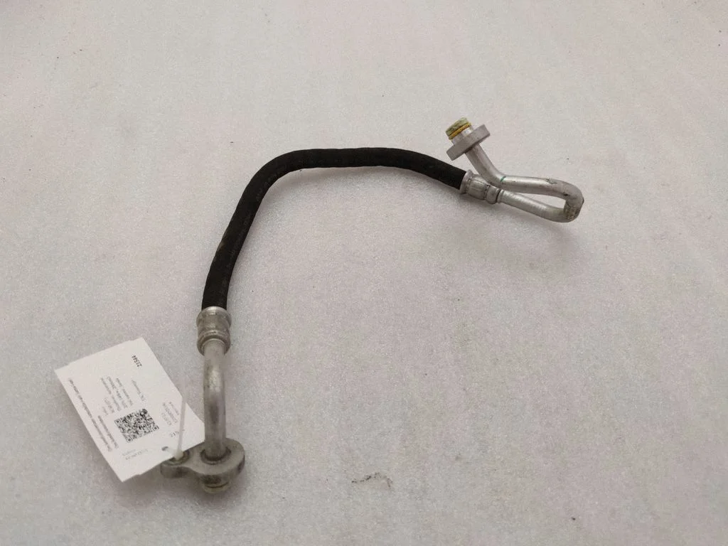 Air conditioning (A/C) pipe/hose – Volvo XC60 (2017-)