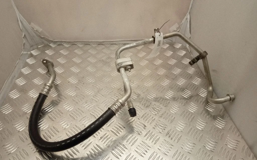 Air conditioning (A/C) pipe/hose FR3B19A705AA